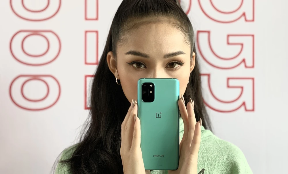 OnePlus 8T 5G đã chính thức có mặt ở Việt Nam