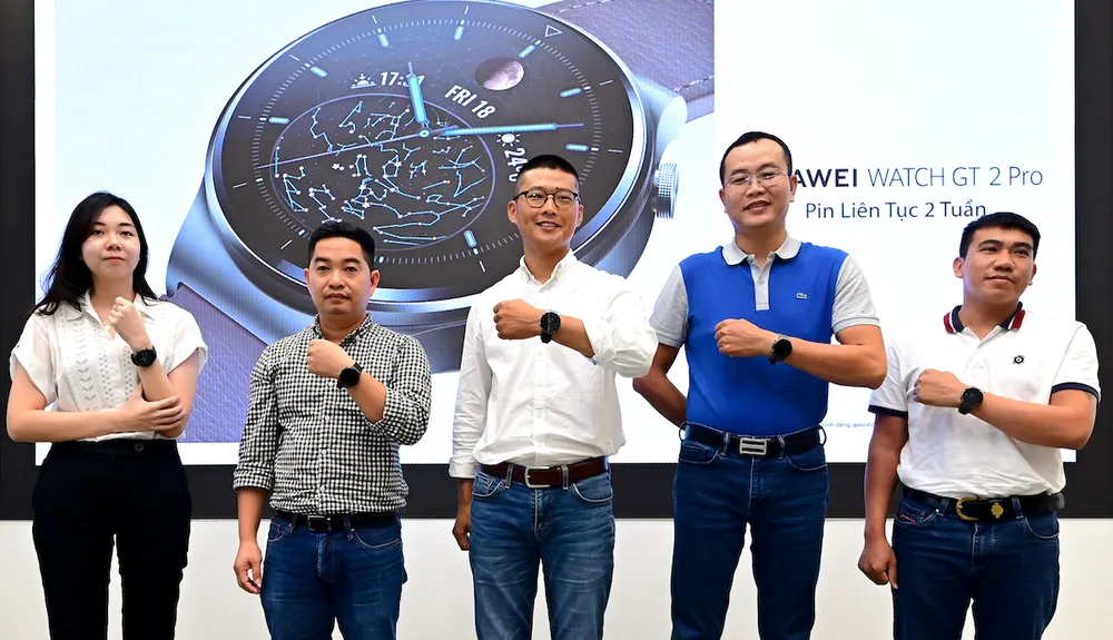 SmartWatch GT 2 Pro với lượng pin ấn tượng, gần 15 ngày ảnh 4 SmartWatch GT 2 Pro với lượng pin ấn tượng, gần 15 ngày ảnh 4