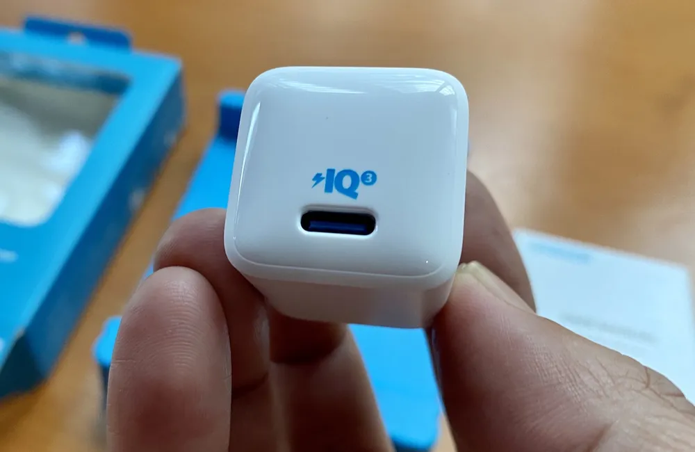 Củ sạc Powerport III Nano 20W: Đáng mua! ảnh 2 Củ sạc Powerport III Nano 20W: Đáng mua! ảnh 2