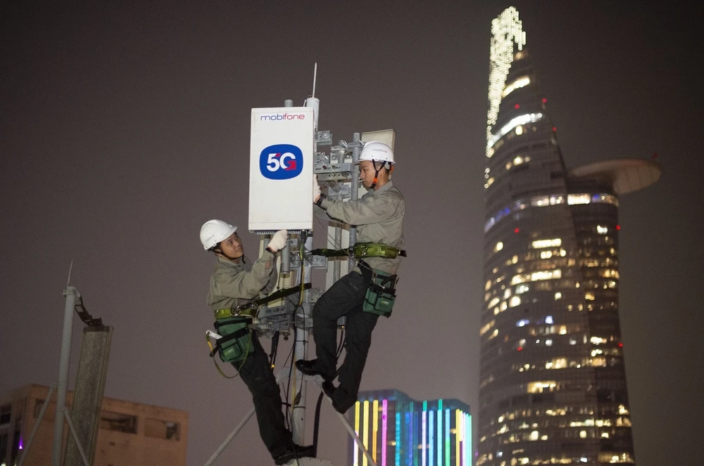 "MobiFone chào 5G - mở tương lai" chính thức ra mắt tại TPHCM ảnh 5 "MobiFone chào 5G - mở tương lai" chính thức ra mắt tại TPHCM ảnh 5