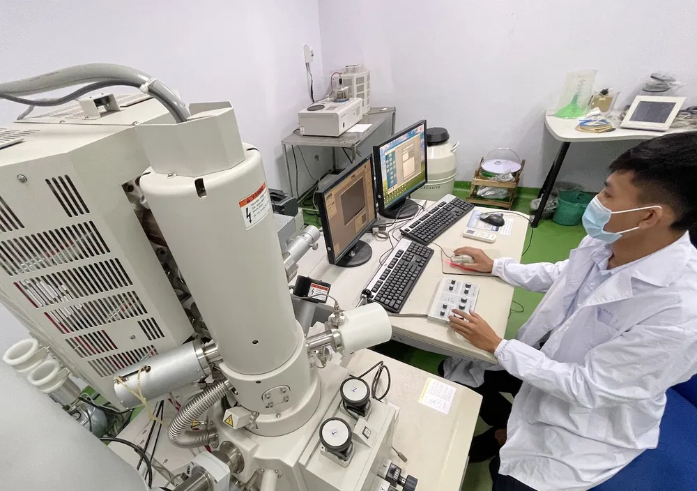 SHTPLabs ký hợp đồng thương mại hóa 80.000 chai nước súc miệng ASIN ảnh 1 SHTPLabs ký hợp đồng thương mại hóa 80.000 chai nước súc miệng ASIN ảnh 1