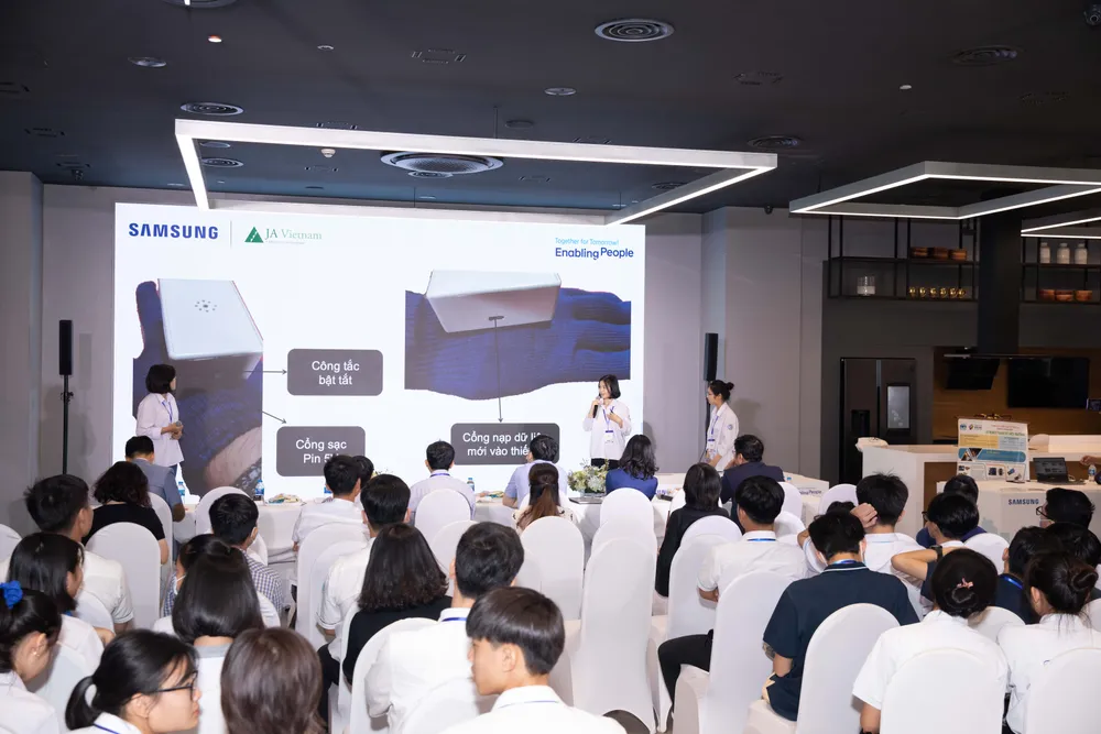 Những tên tuổi lớn thúc đẩy cuộc thi Solve For Tomorrow ảnh 3