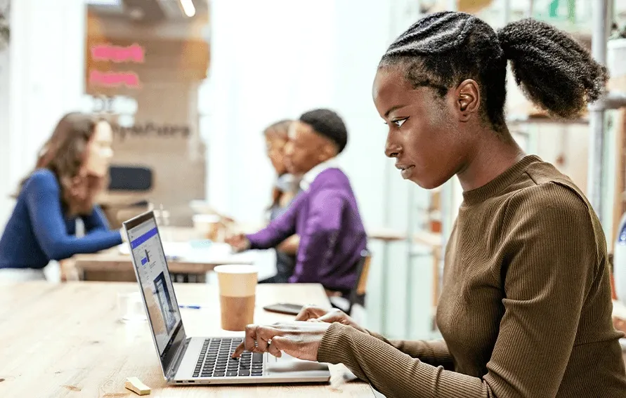 ThinkPad X1 Titanium Yoga laptop mỏng nhất của dòng ThinkPad ảnh 3