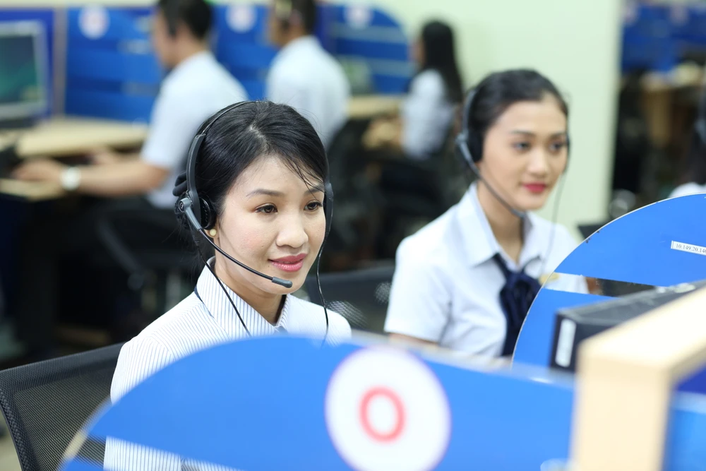 Liên lạc tổng đài VinaPhone để bảo đảm thông tin khi cần thiết
