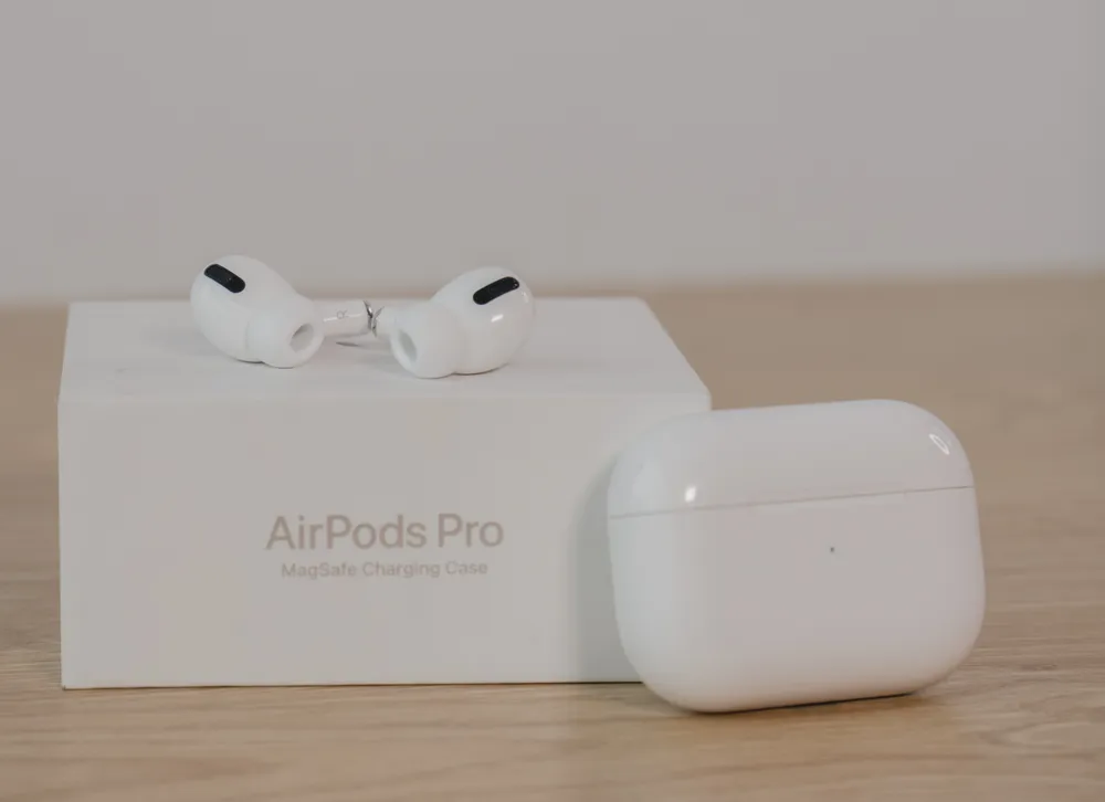 AirPods Pro MagSafe 2021 có gì đặc biệt mà người dùng hào hứng “săn sale“? ảnh 3 AirPods Pro MagSafe 2021 có gì đặc biệt mà người dùng hào hứng “săn sale“? ảnh 3