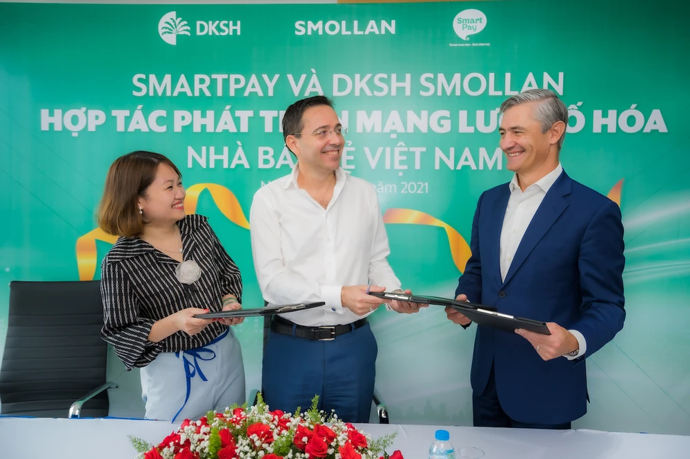 DKSH Smollan và SMARTPAY ký kết hợp tác