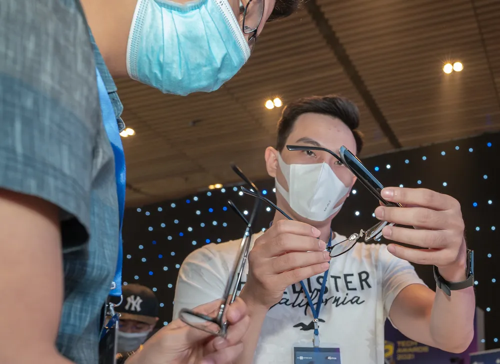 OPPO Air Glass được vinh danh là Sản phẩm tiềm năng 2022 ảnh 2