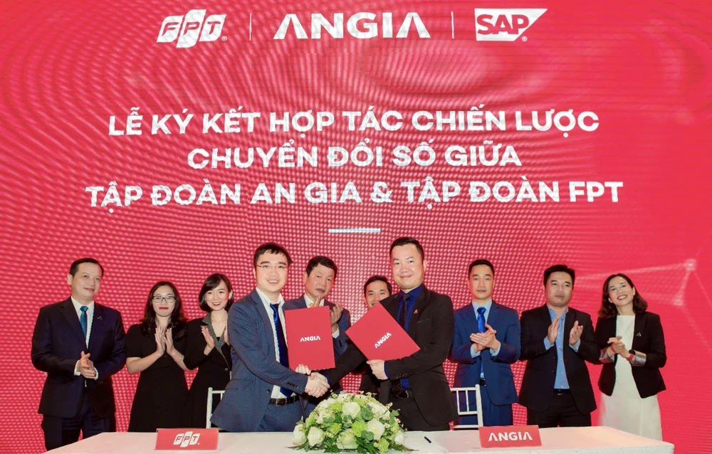 An Gia và FPT ký kết hợp tác