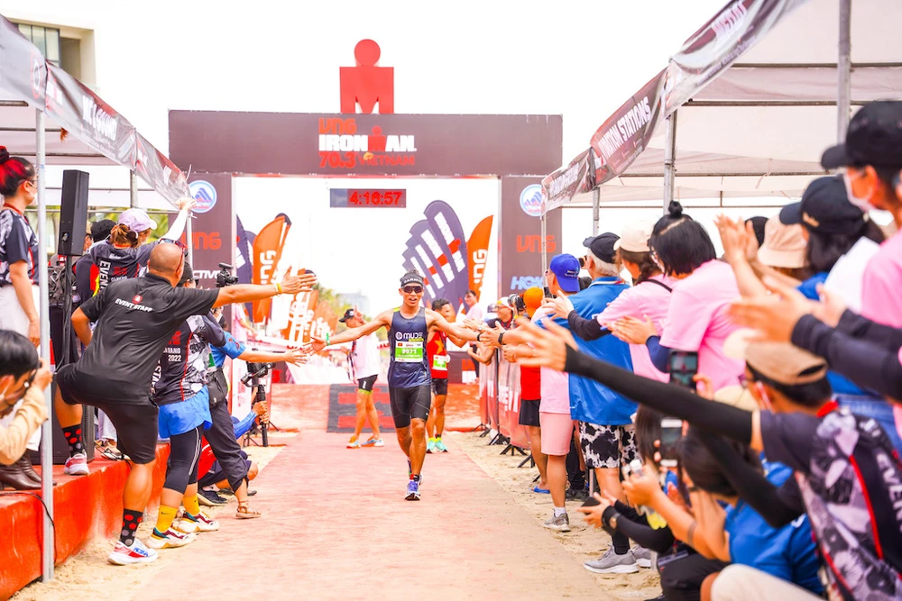 Một giải Triathlon Federation ​vừa được tổ chức ở Đà Nẵng