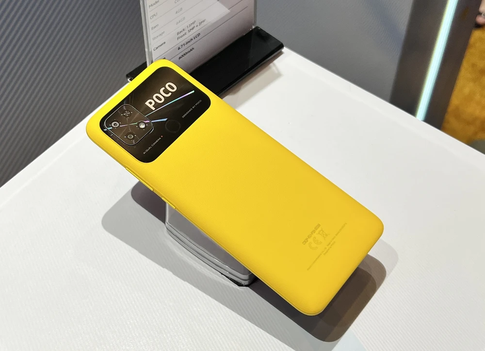 POCO C40 