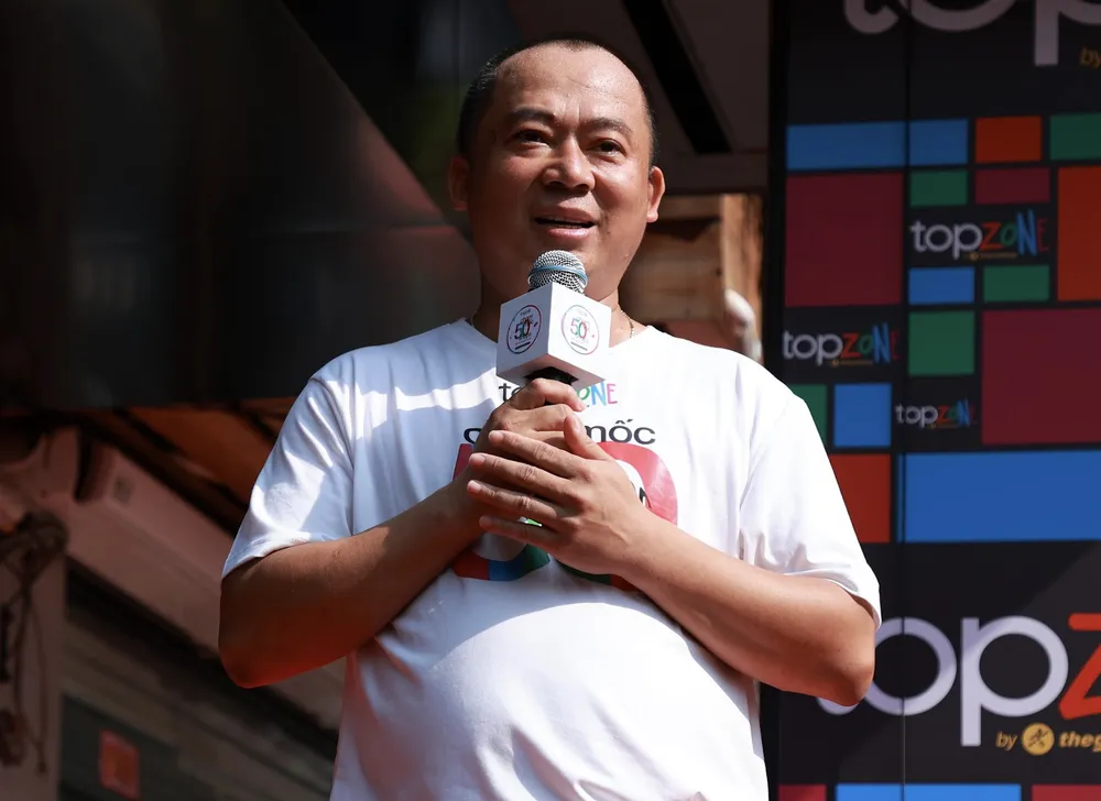 Mừng cột mốc 50 cửa hàng TopZone, Thế Giới Di Động hướng đến doanh thu 1 tỷ USD ảnh 2