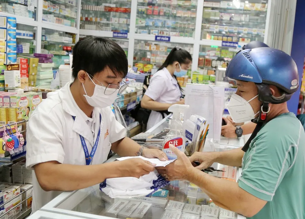 Xây dựng “bí kíp” thu hút dược sĩ ảnh 1