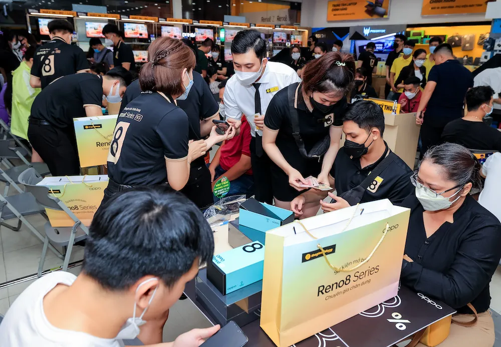 Rộn ràng mở bán Chuyên gia chân dung OPPO Reno8 Series  ảnh 5