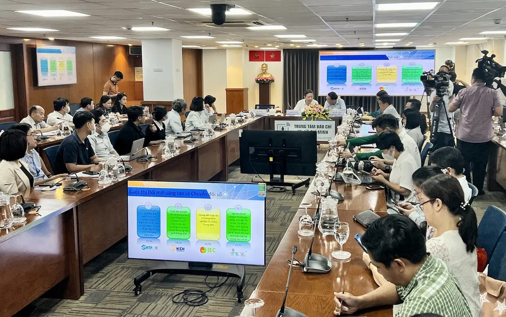 Công bố Tuần lễ Đổi mới sáng tạo và Chuyển đổi số TPHCM 2022   ảnh 1 Công bố Tuần lễ Đổi mới sáng tạo và Chuyển đổi số TPHCM 2022   ảnh 1