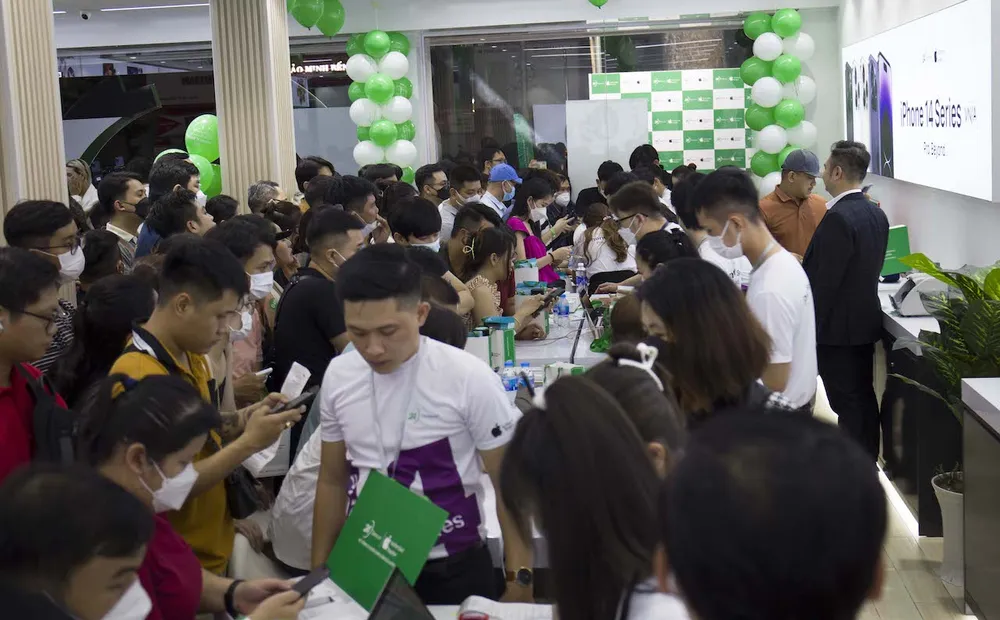 Lần đầu tiên, 24hStore mở bán iPhone chính hãng ảnh 2