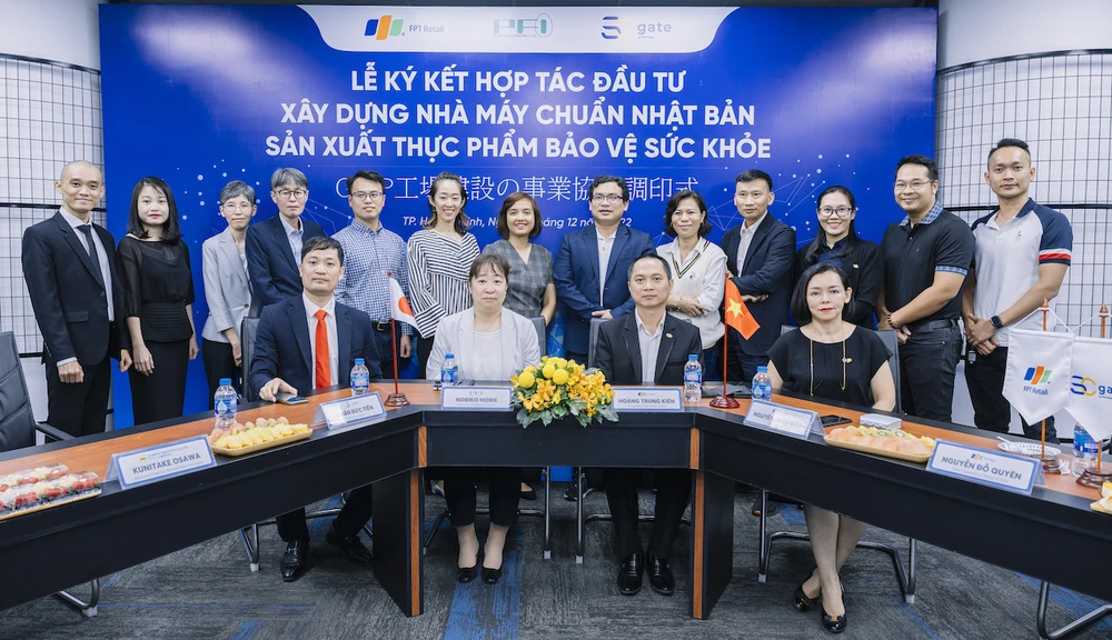 Công ty cổ phần bán lẻ FPT (FPT Retail), Pharma Foods International (PFI) và Sato Connect Gate (SCGate) ký kết hợp tác