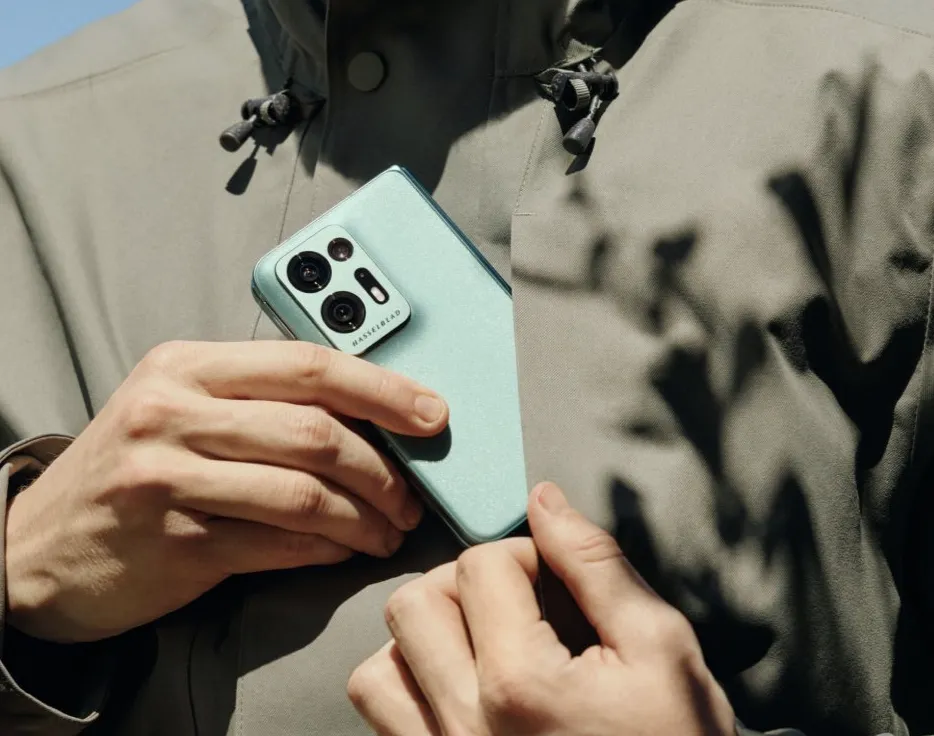 Kích thước của OPPO Find N2 mang đến sự tiện dụng Kích thước của OPPO Find N2 mang đến sự tiện dụng