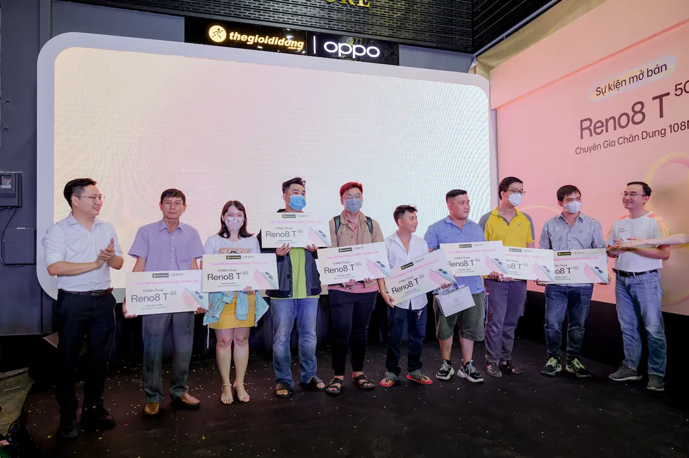 Khởi đầu năm mới 2023, Reno8 T Series mang đến một cú hích lớn cho thị trường smartphone vốn đang trong giai đoạn thấp điểm của mùa mua sắm