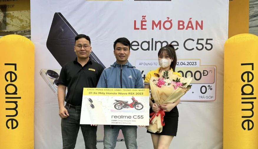 realme trao thưởng cho chủ nhân may mắn