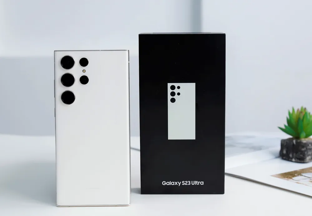 Galaxy S23 Ultra là chiếc smartphone của Samsung bán chạy nhất tại Di Động Việt Galaxy S23 Ultra là chiếc smartphone của Samsung bán chạy nhất tại Di Động Việt