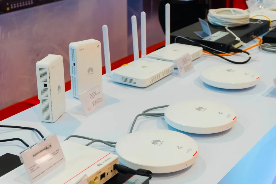 Bộ giải pháp Huawei eKit tại sự kiện ra mắt sản phẩm SME tại Việt Nam Bộ giải pháp Huawei eKit tại sự kiện ra mắt sản phẩm SME tại Việt Nam