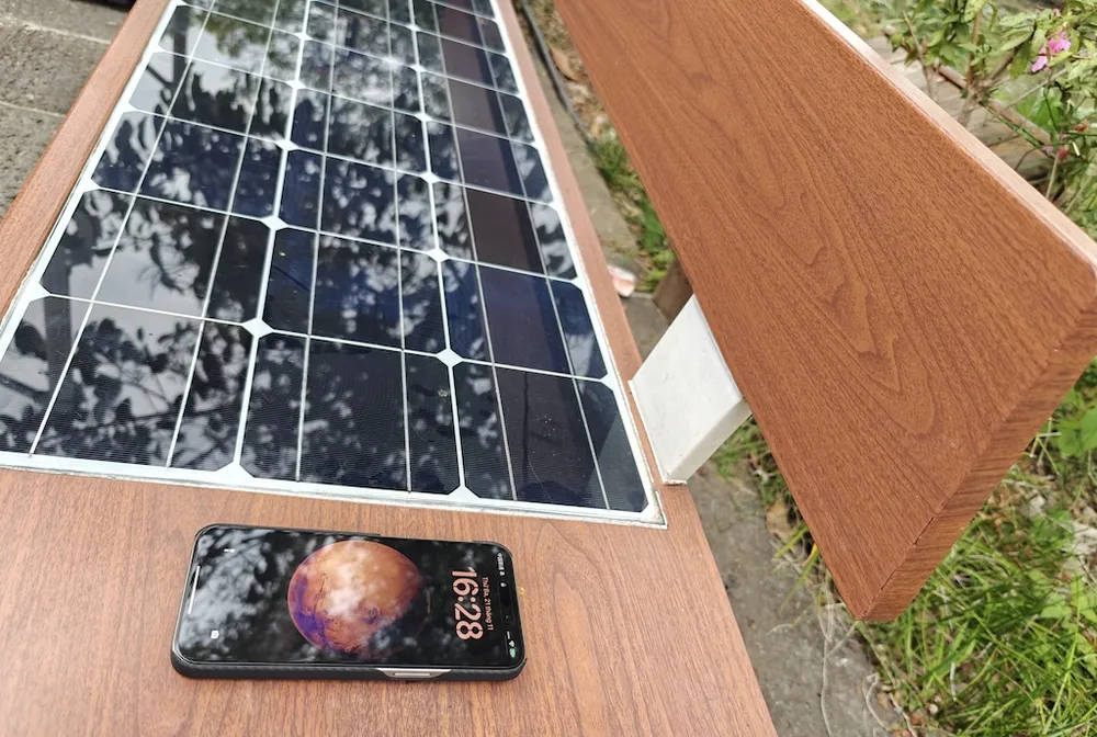 Ghế sạc pin di động bằng năng lượng mặt trời Ghế sạc pin di động bằng năng lượng mặt trời