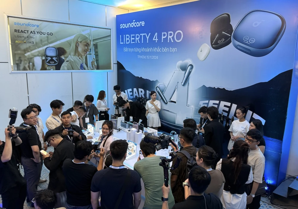 Soundcore ra mắt tai nghe Liberty 4 Pro.