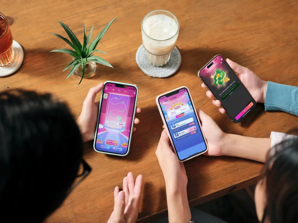 Game “Đấu Trường Tri Thức” được thiết kế để giúp hàng chục triệu người dùng rèn luyện tư duy về tiền bạc một cách trực quan, hấp dẫn 3. Game ket noi cong dong hoc tap ve tai chinh.jpg