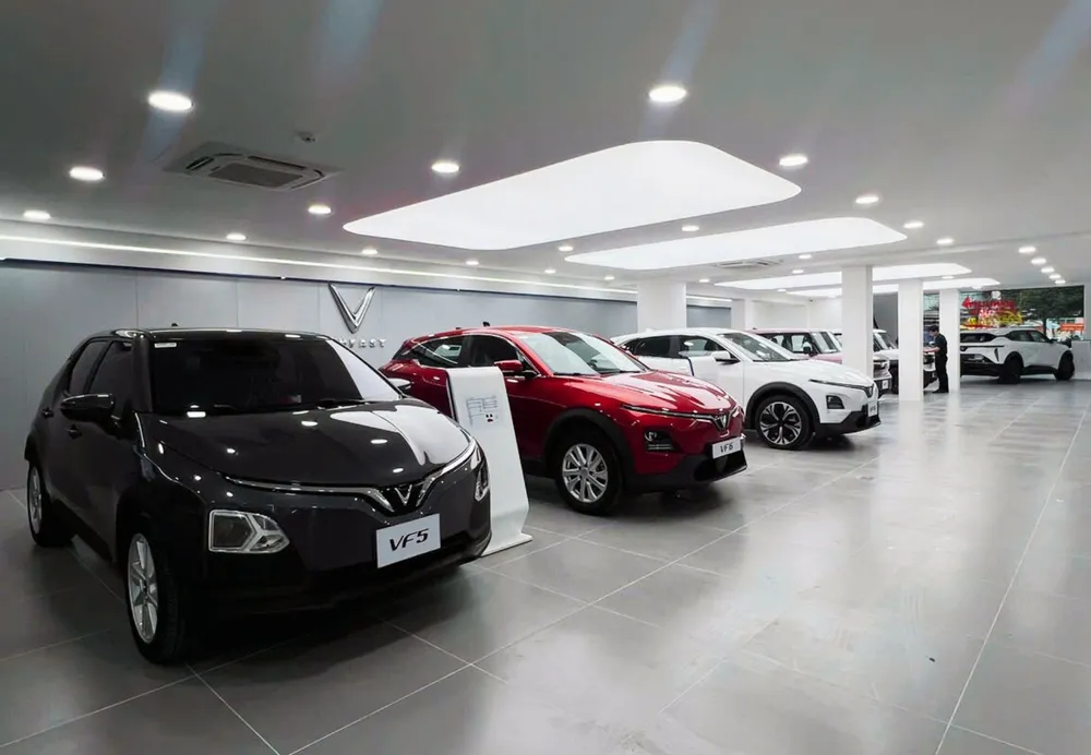 Nhiều mẫu xe điện tại Showroom VFXanh Long An 1 đang có ưu đãi hấp dẫn. 2-38.jpg