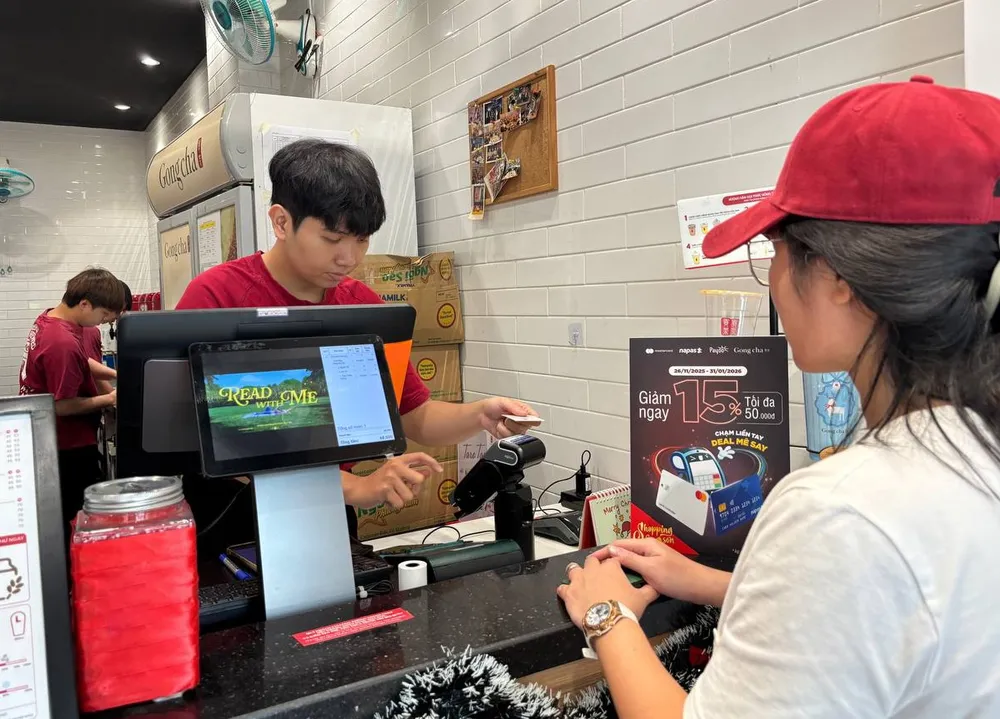 Các chủ thẻ NAPAS và Mastercard sẽ được hưởng các ưu đãi trong chương trình này.