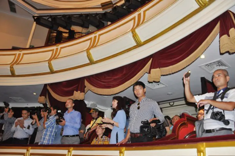 Nhà hát hơn 100 năm tuổi chính thức mở cửa đón du khách ảnh 1