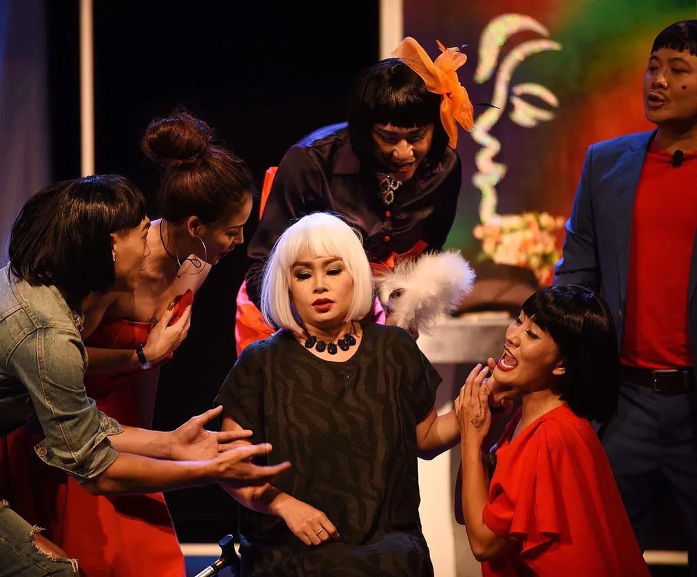 Hài kịch phía Nam chinh phục khán giả Hà Nội ảnh 1