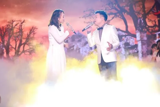 Dàn Sao Mai 20 năm hội tụ ảnh 3