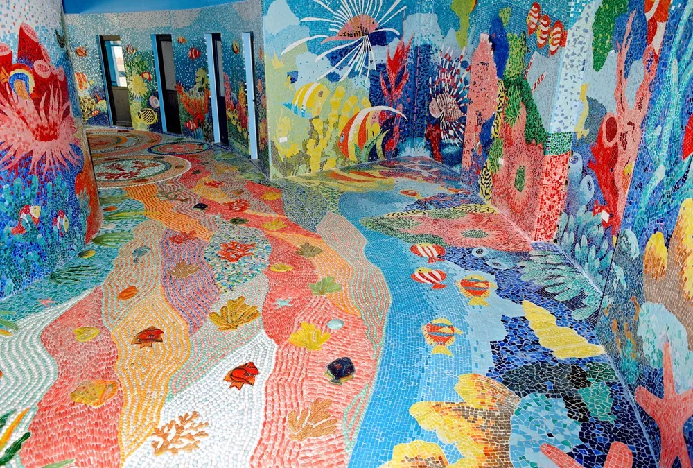 Thay áo mới cho nhà Gương huyền thoại trong công viên Thống Nhất ảnh 3