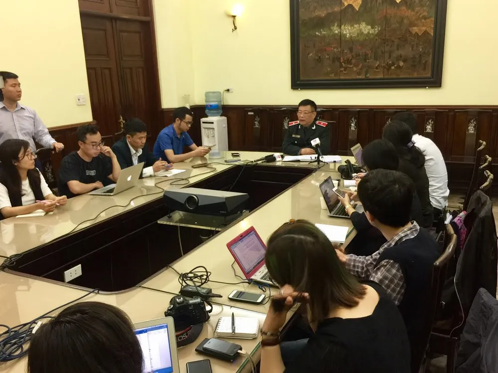 Yêu cầu dỡ bỏ công trình trái phép xâm phạm danh thắng Tràng An ảnh 1