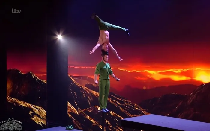 Bộ VH-TT-DL tặng bằng khen cho nghệ sĩ xiếc Quốc Cơ và Quốc Nghiệp ảnh 4