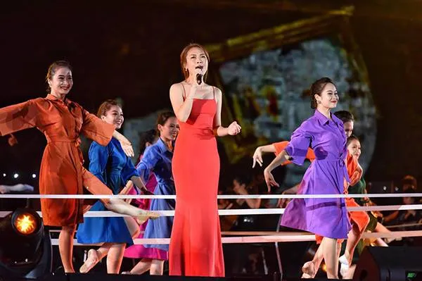 Mãn nhãn với bữa tiệc âm thanh và ánh sáng tại Hoàng thành Thăng Long ảnh 3