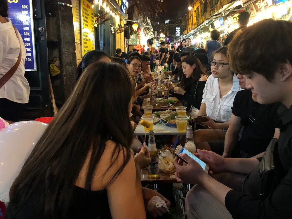 CNN phát sóng chương trình khám phá Hà Nội qua những con phố ảnh 1