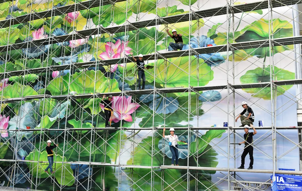 Khánh thành 2 bức tranh hoa sen tại sân bay quốc tế Nội Bài ảnh 3