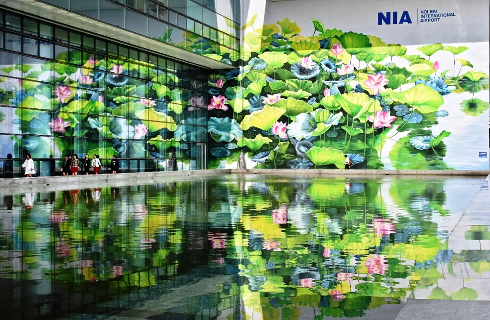 Khánh thành 2 bức tranh hoa sen tại sân bay quốc tế Nội Bài ảnh 2