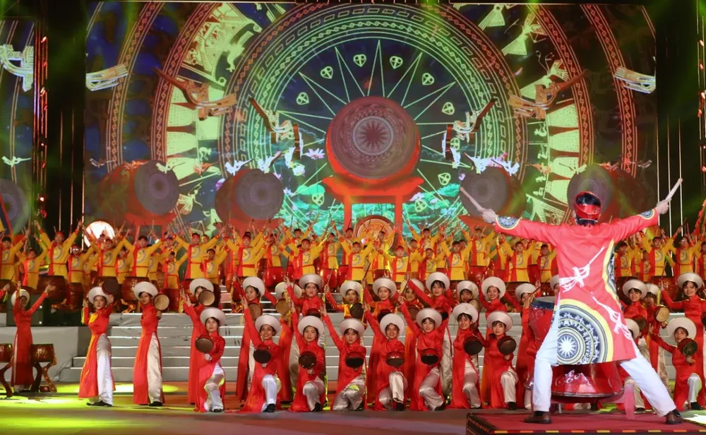 Hoành tráng đêm nhạc Khát vọng - Tỏa sáng ảnh 3