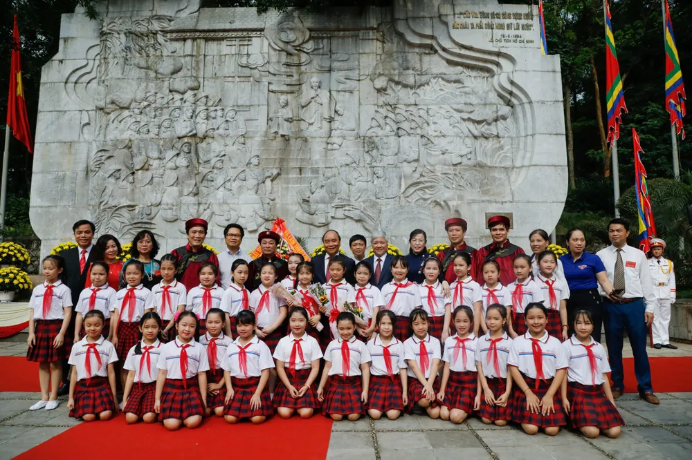 Thành kính dâng hương tưởng niệm các Vua Hùng  ảnh 4