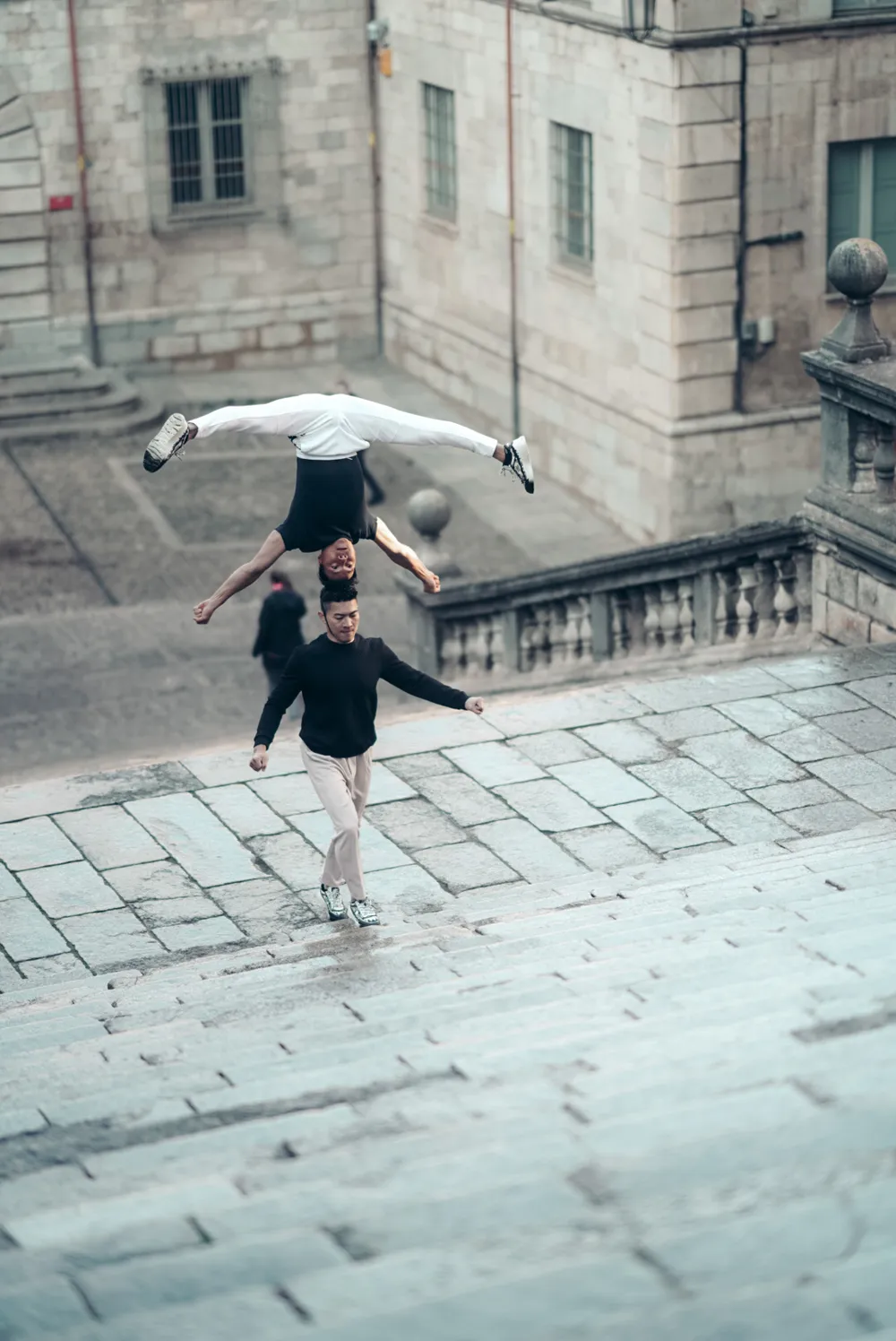 Hai anh em Quốc Cơ - Quốc Nghiệp chuẩn bị chinh phục kỷ lục thế giới mới tại Tây Ban Nha ảnh 2 Hai anh em Quốc Cơ - Quốc Nghiệp chuẩn bị chinh phục kỷ lục thế giới mới tại Tây Ban Nha ảnh 2