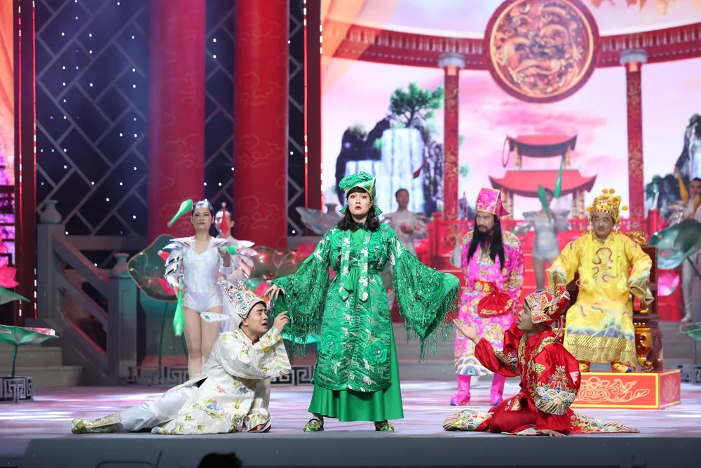 Táo quân 2022: Táo Y tế gây sốc với vũ điệu ngoáy mũi ảnh 5 Táo quân 2022: Táo Y tế gây sốc với vũ điệu ngoáy mũi ảnh 5