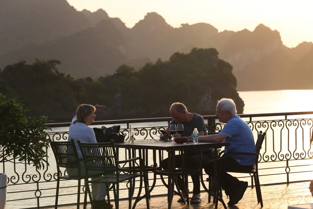 Nhiều giải pháp bù đắp thiếu hụt nguồn khách từ thị trường Nga, Trung Quốc ảnh 2