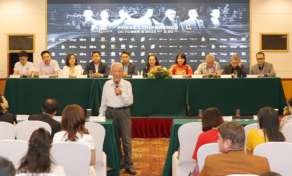 Dàn nhạc giao hưởng của Rumani sang biểu diễn với nghệ sĩ Việt Nam ảnh 1