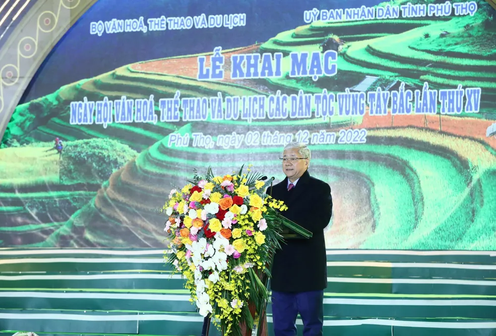 Rộn ràng khai mạc Ngày hội VH-TT-DL các dân tộc vùng Tây Bắc năm 2022  ảnh 2