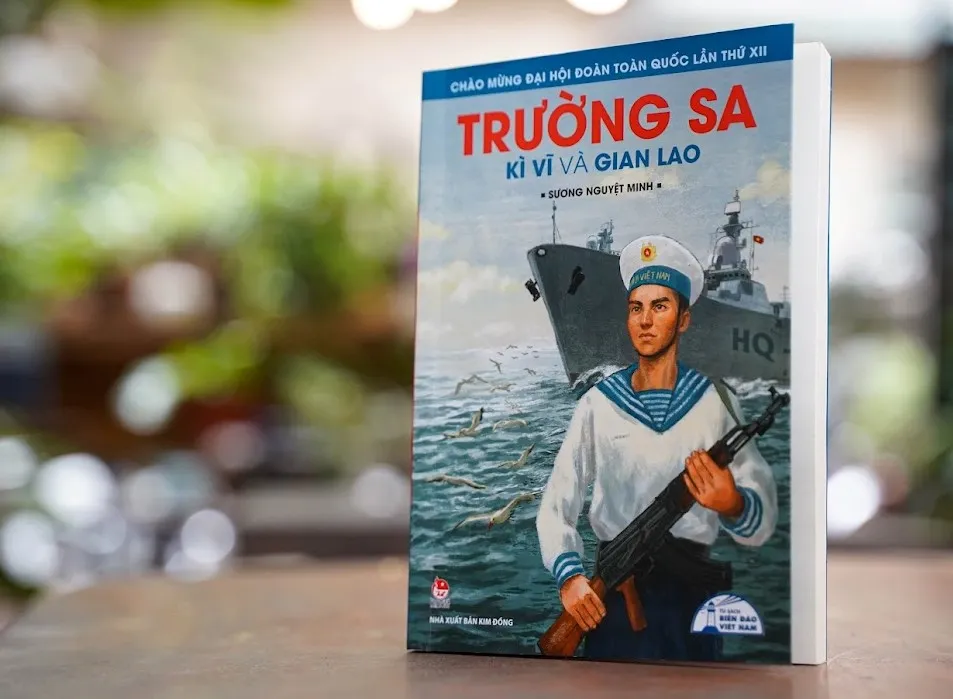 Sáng mãi những gương anh hùng quả cảm, kiên trung ảnh 2