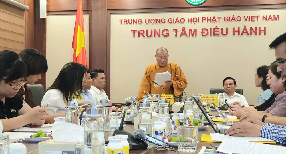 Hòa thượng Thích Gia Quang, Phó Chủ tịch Hội đồng Trị sự Trung ương Giáo hội Phật giáo Việt Nam thông tin với báo chí về việc tổ chức chương trình giao lưu nghệ thuật mùa Vu Lan 2023 Hòa thượng Thích Gia Quang, Phó Chủ tịch Hội đồng Trị sự Trung ương Giáo hội Phật giáo Việt Nam thông tin với báo chí về việc tổ chức chương trình giao lưu nghệ thuật mùa Vu Lan 2023