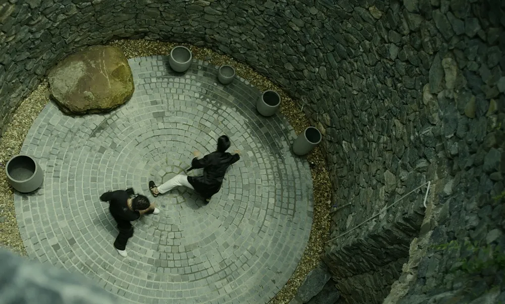 Phim được đầu tư kỹ về kịch bản cũng như bối cảnh quay Phim được đầu tư kỹ về kịch bản cũng như bối cảnh quay